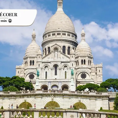 252 Majestic - Superbe A Apartment
