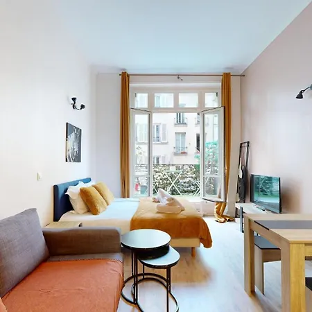 252 Majestic - Superbe A Paris